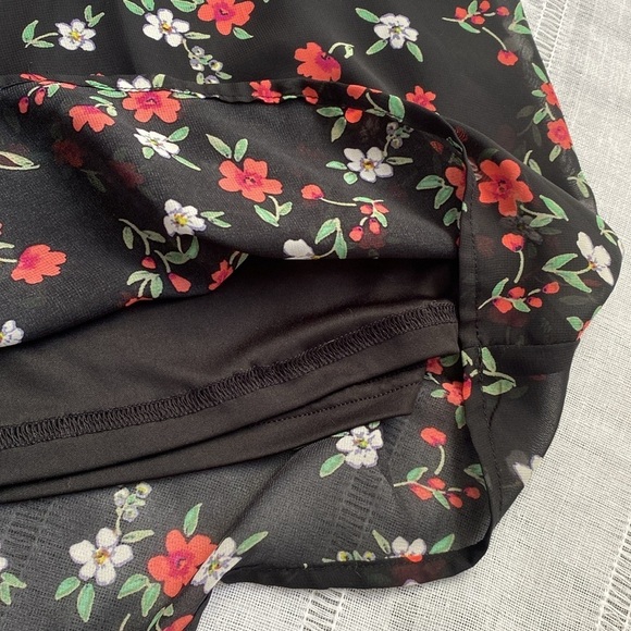 Love Tree floral shift dress with cold shoulders. - Picture 7 of 12